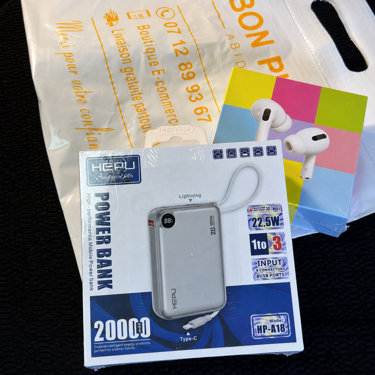 Powerbank HEPU Ultra Rapide 20 000 mAh + Écouteur Sans Fil Offert